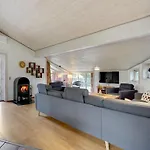 Dom wakacyjny Asdis - 2-8km From The Sea By Interhome *